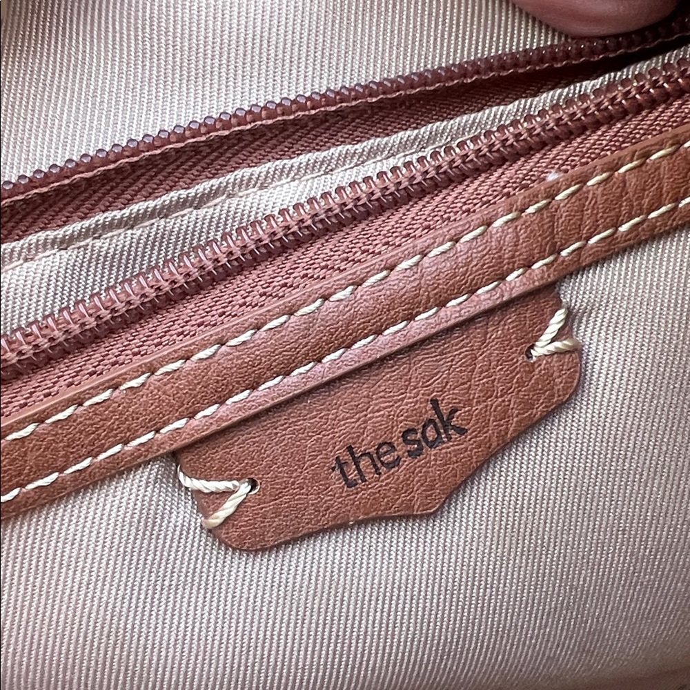 The Sak Grey Leather Shoulder Purse - Picture 9 of 9